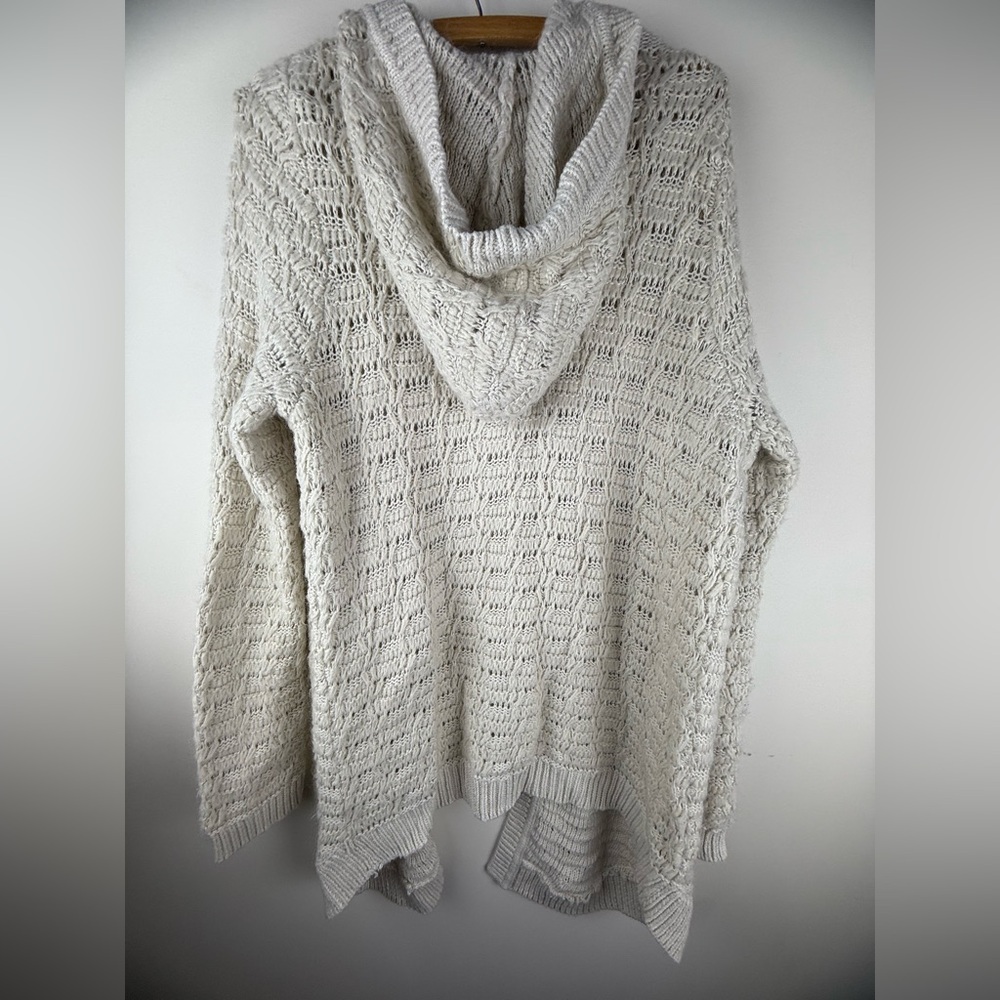 Sleeping On Snow Soft Cardigan - Picture 4 of 11